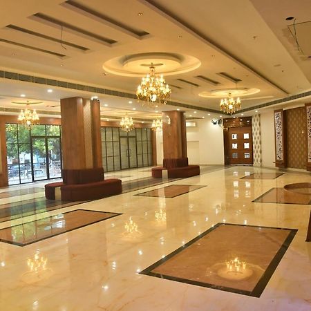 City Square دوغار المظهر الخارجي الصورة